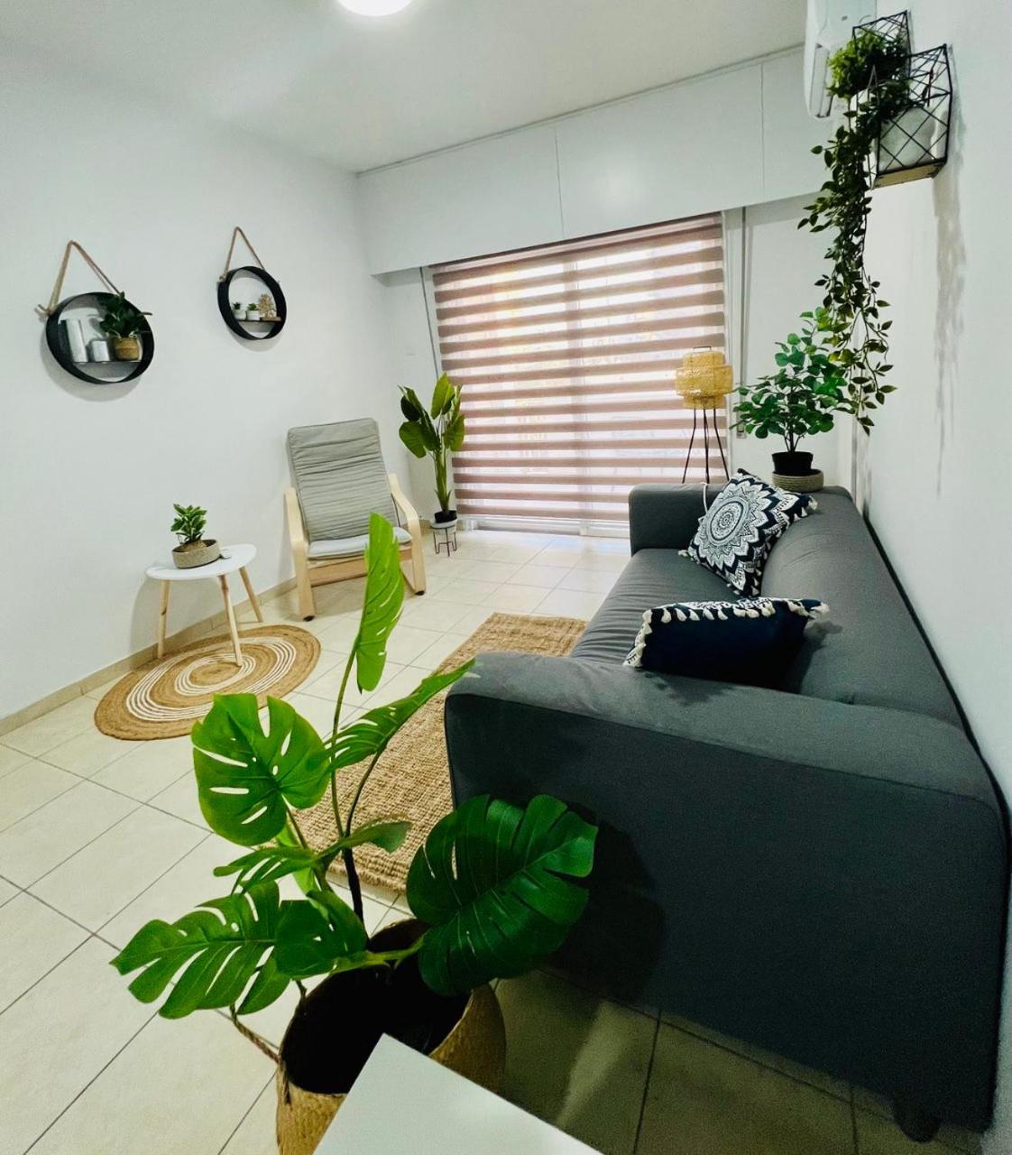 Tower Court Rooms Larnaca Ngoại thất bức ảnh